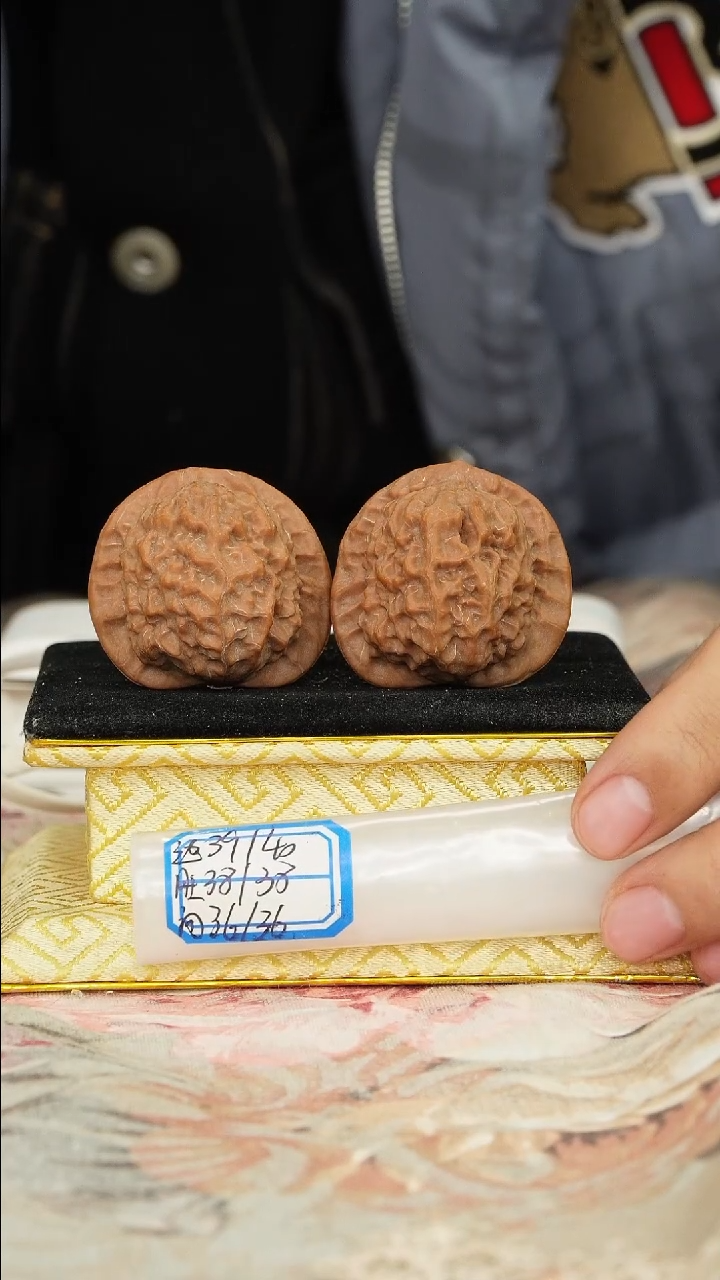 【闪购商品】文玩核桃把件官印