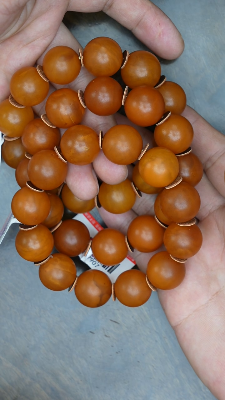 【闪购商品】琥珀裸石未镶嵌老蜡橘皮手串微瑕多样性发其一