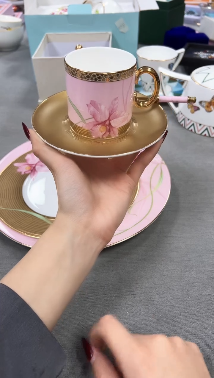 【闪购商品】瓷片新号起号不计成本，点菜就漏