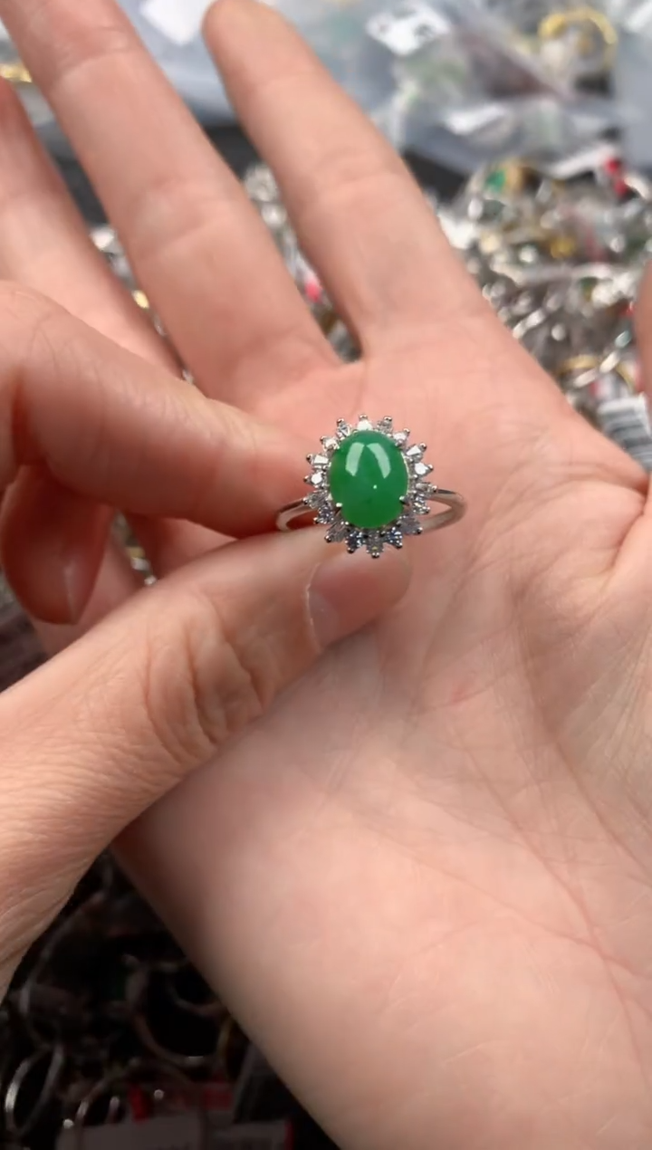 银S925镶嵌戒指翡翠333       4