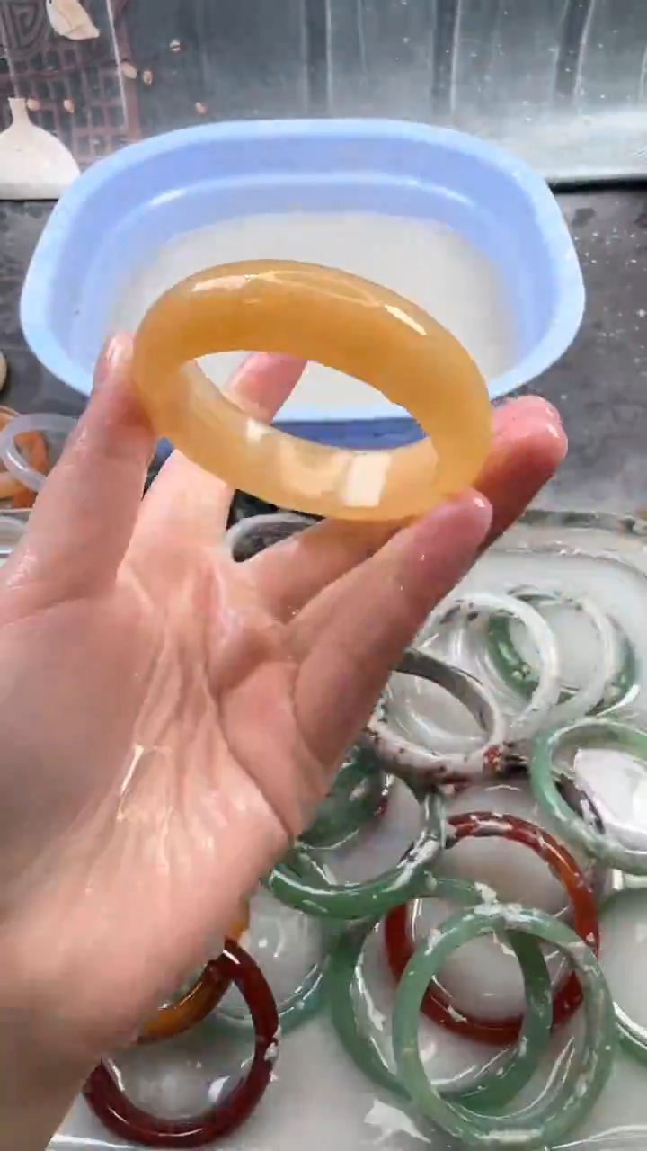 【闪购商品】石英质玉手镯未镶嵌119