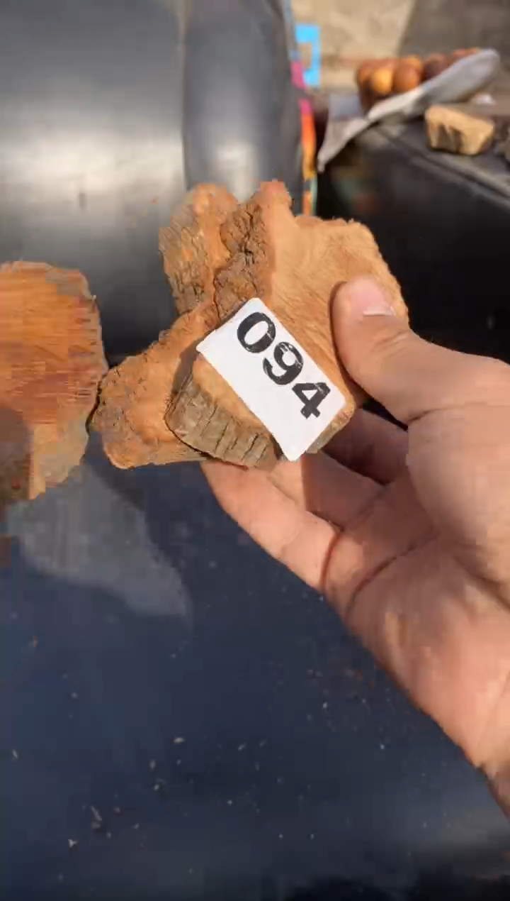 柏木（崖柏）太行陈化崖柏切片！随机（1单1片）094