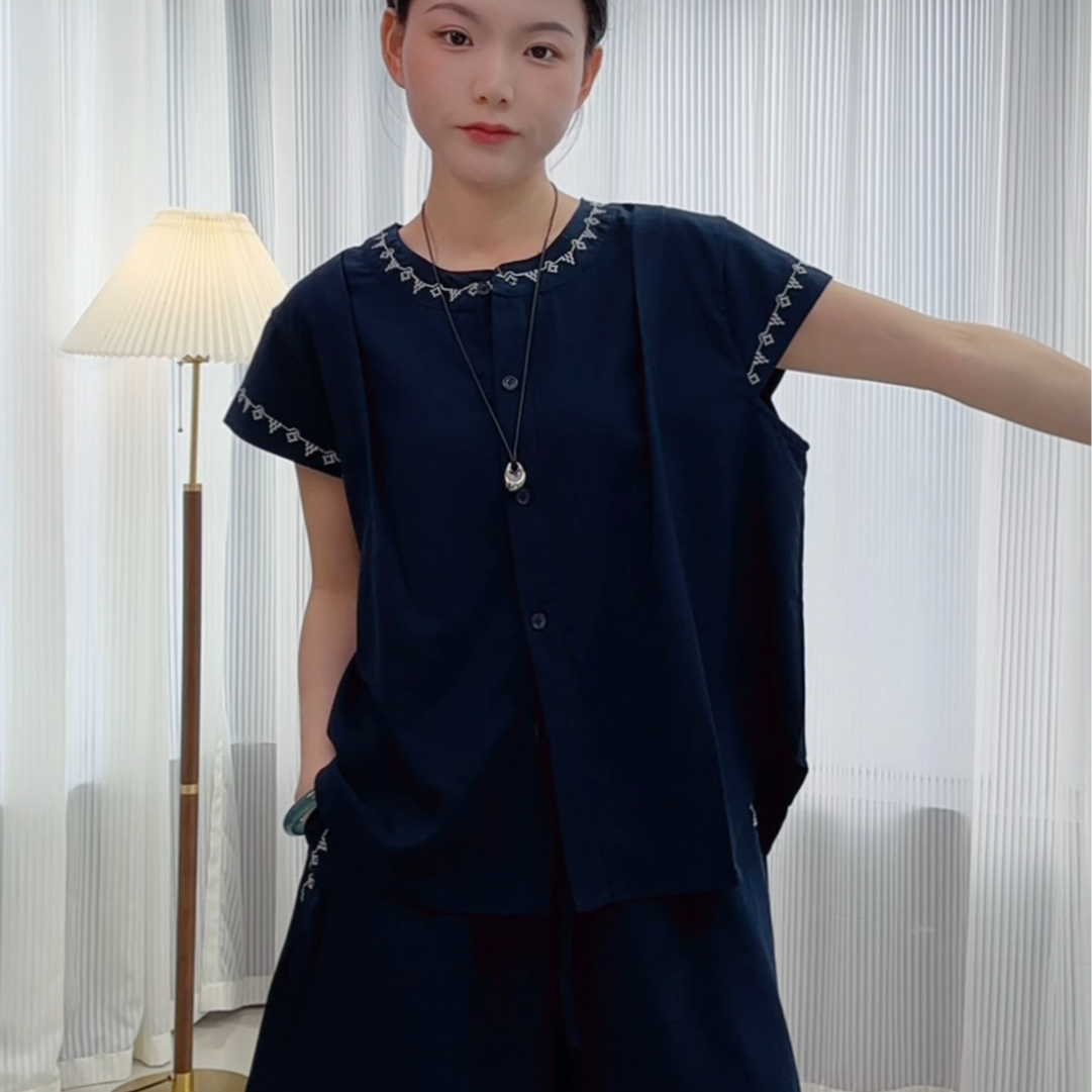 时尚套装设计师款欧若风领口重工刺绣圆领衬衣夏季清凉套装气质女