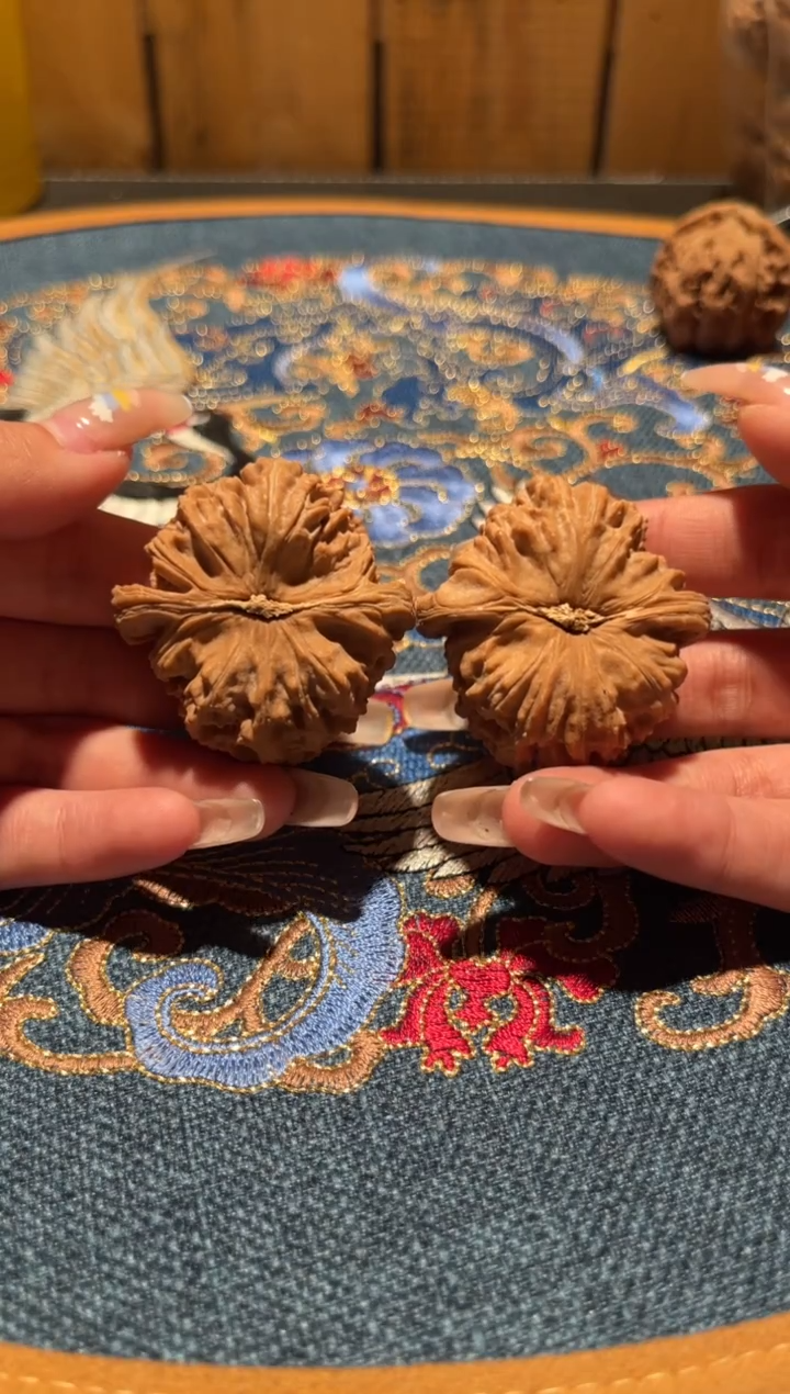 把件文玩核桃223白狮子42