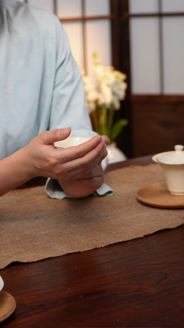 汝佳系列  异形品茗杯60ml左右