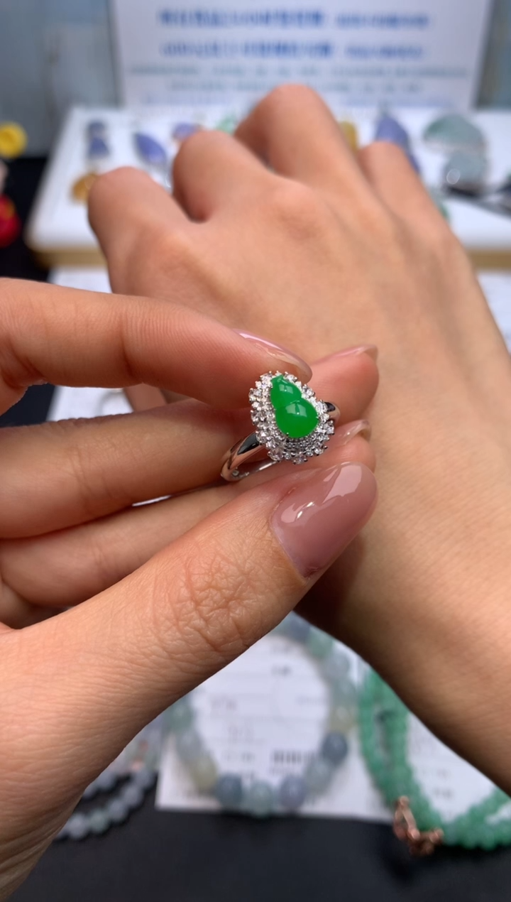 【闪购商品】定制翡翠18K金镶嵌模式推广期24小时鉴赏期