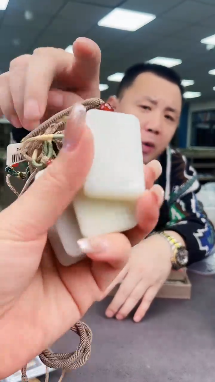 颈饰未镶嵌和田玉28