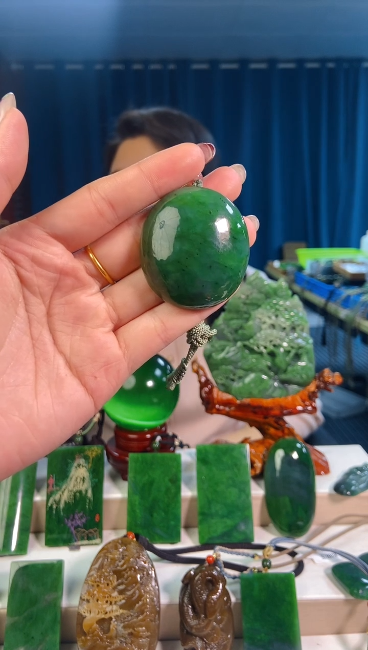 【闪购商品】和田玉挂件未镶嵌1