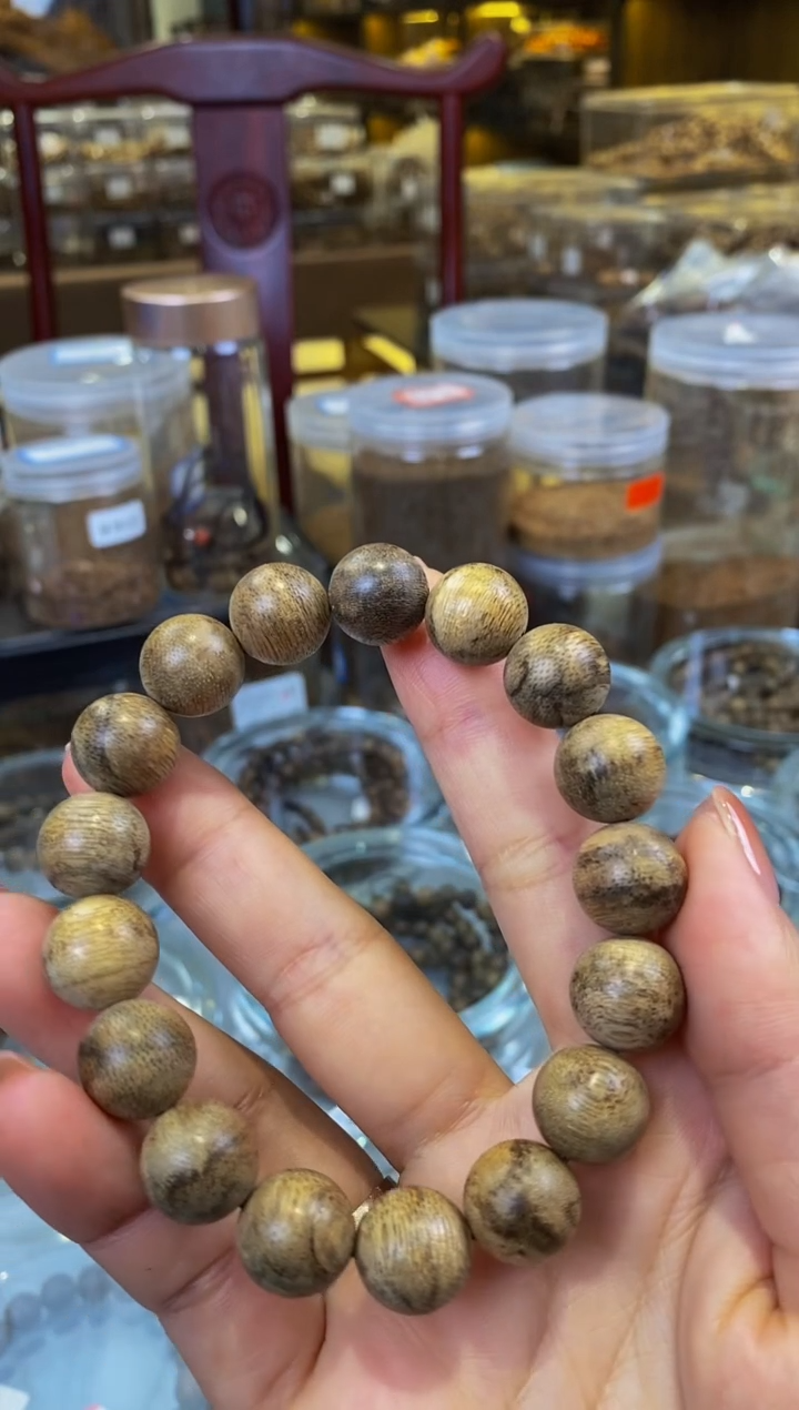 【闪购商品】沉香手串E832柬埔寨菩萨1.3单圈沉香手串