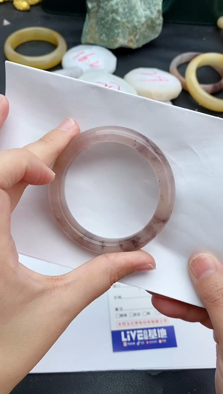 未镶嵌手镯石英质玉185+53/54