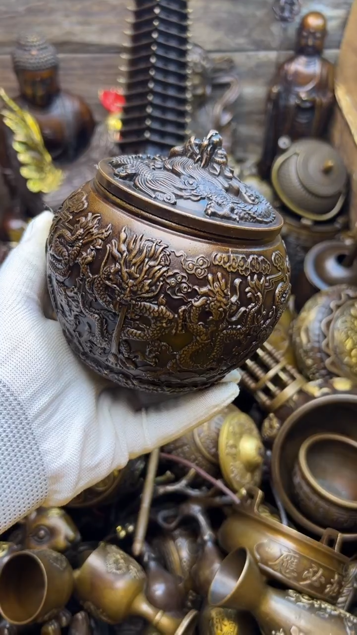 精美铜器，点击下单