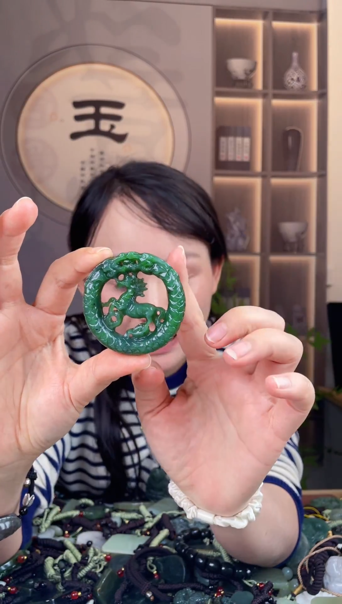 颈饰未镶嵌和田玉拍一发一，多样性发货