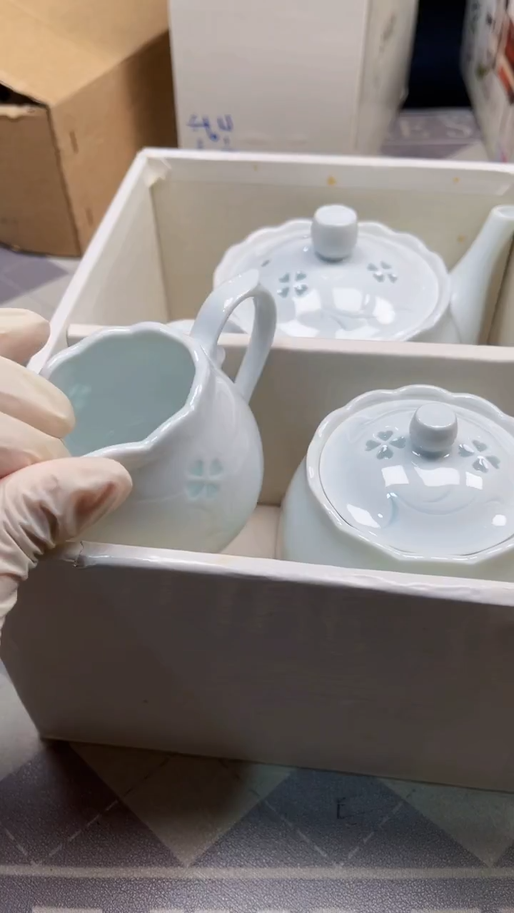 瓷片陶瓷如图所示周边