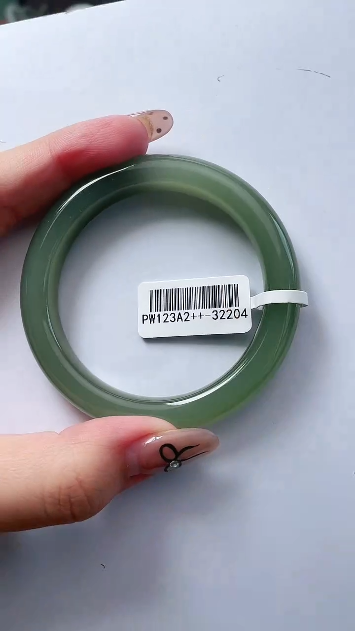 和田玉手镯未镶嵌54+