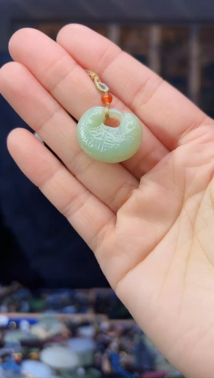 【闪购商品】和田玉颈饰未镶嵌拍一发一