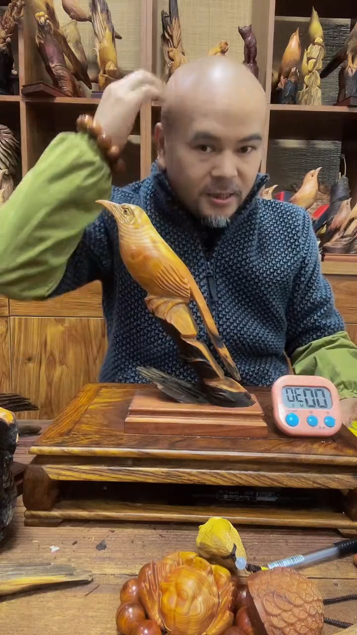 松木铃****托定向 铃木大阳摩托