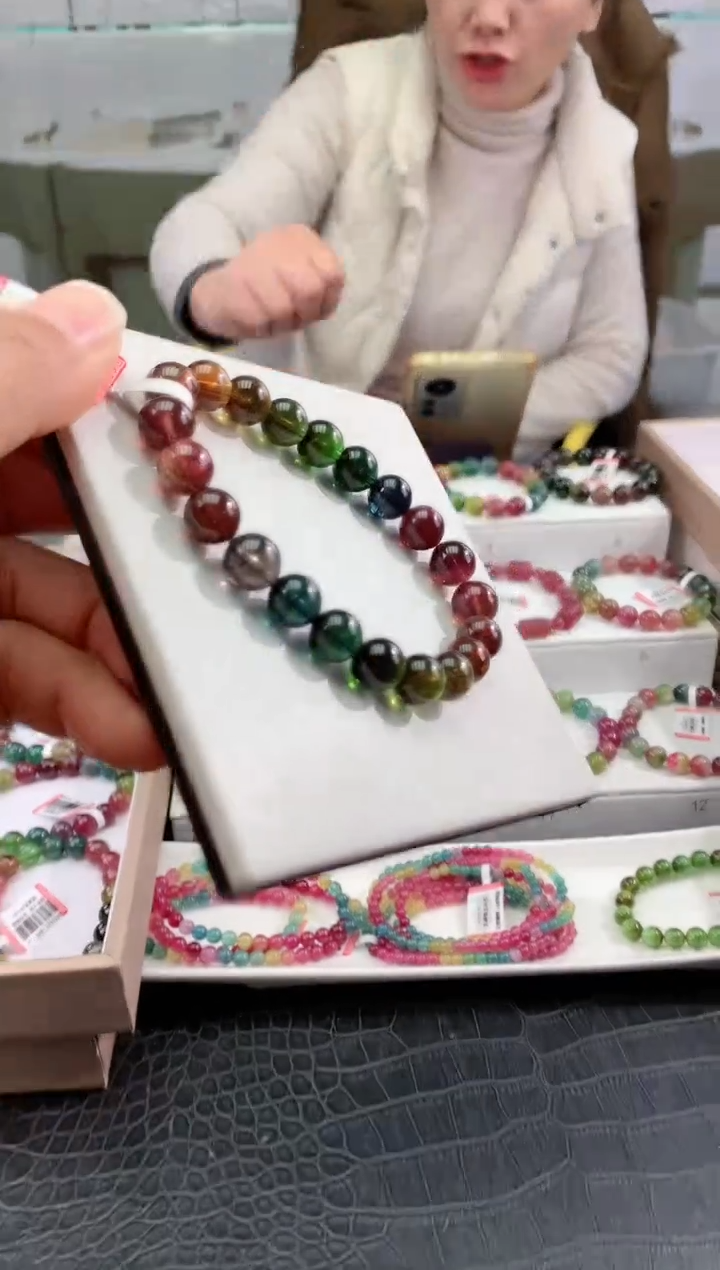 【闪购商品】碧玺手串未镶嵌多样性发一条