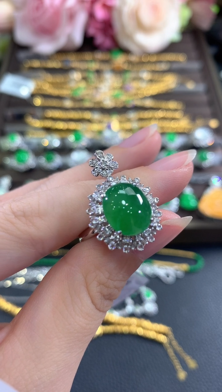 18K金镶嵌戒指翡翠b97多样性一件发