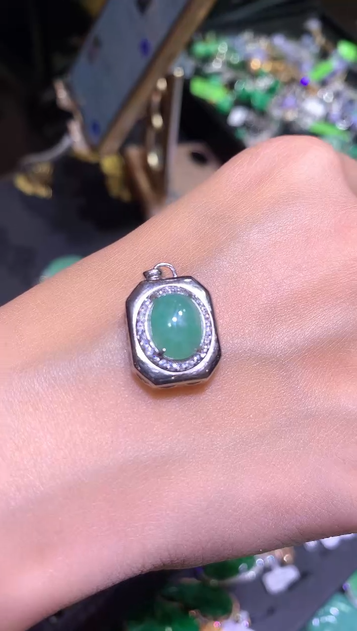 【闪购商品】翡翠吊坠(不含链)银S925镶嵌吊坠