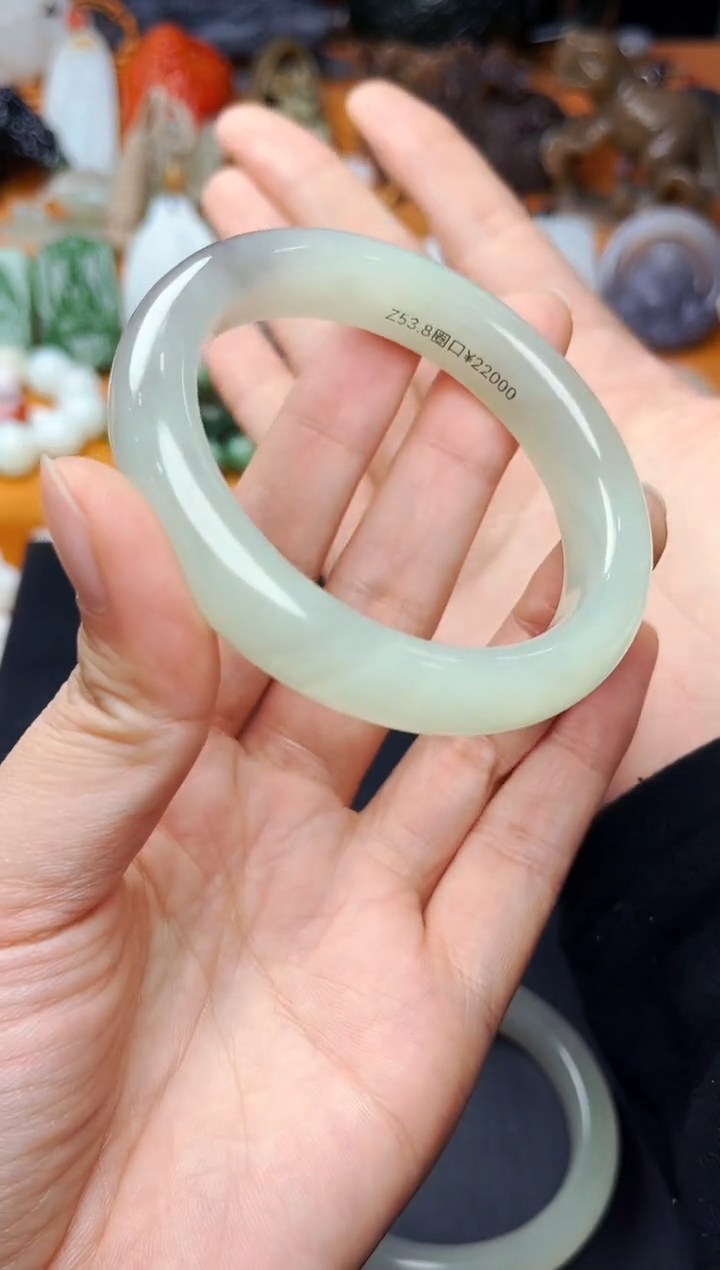 【闪购商品】和田玉手镯未镶嵌53.8圈口