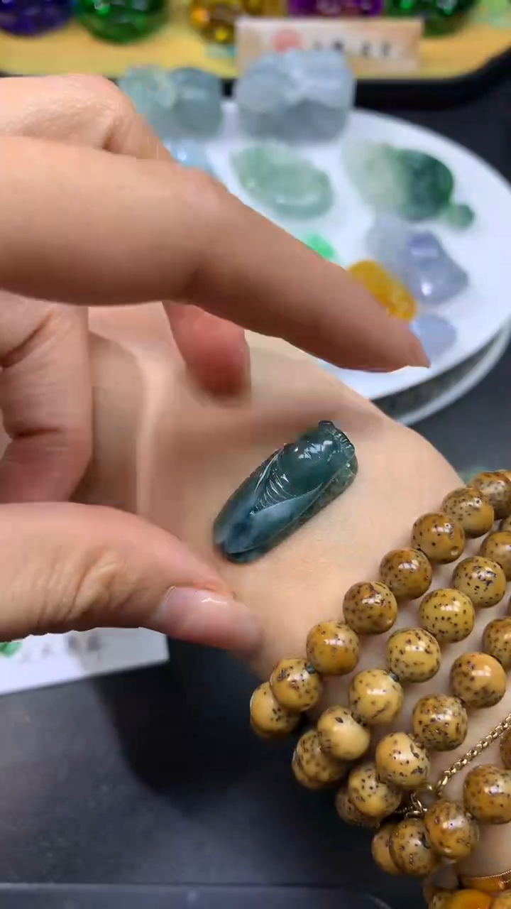 【闪购商品】定制翡翠未镶嵌翡翠