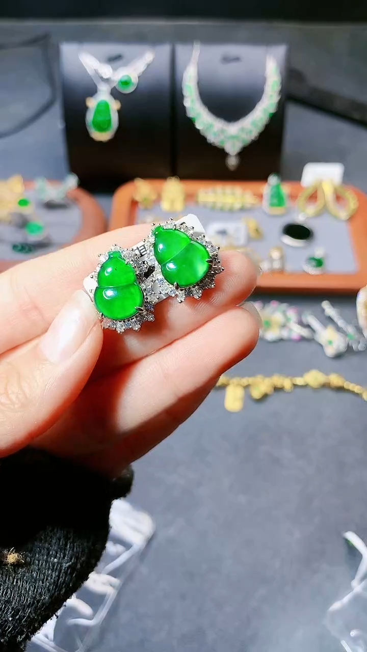 【闪购商品】翡翠耳饰银S925镶嵌耳饰