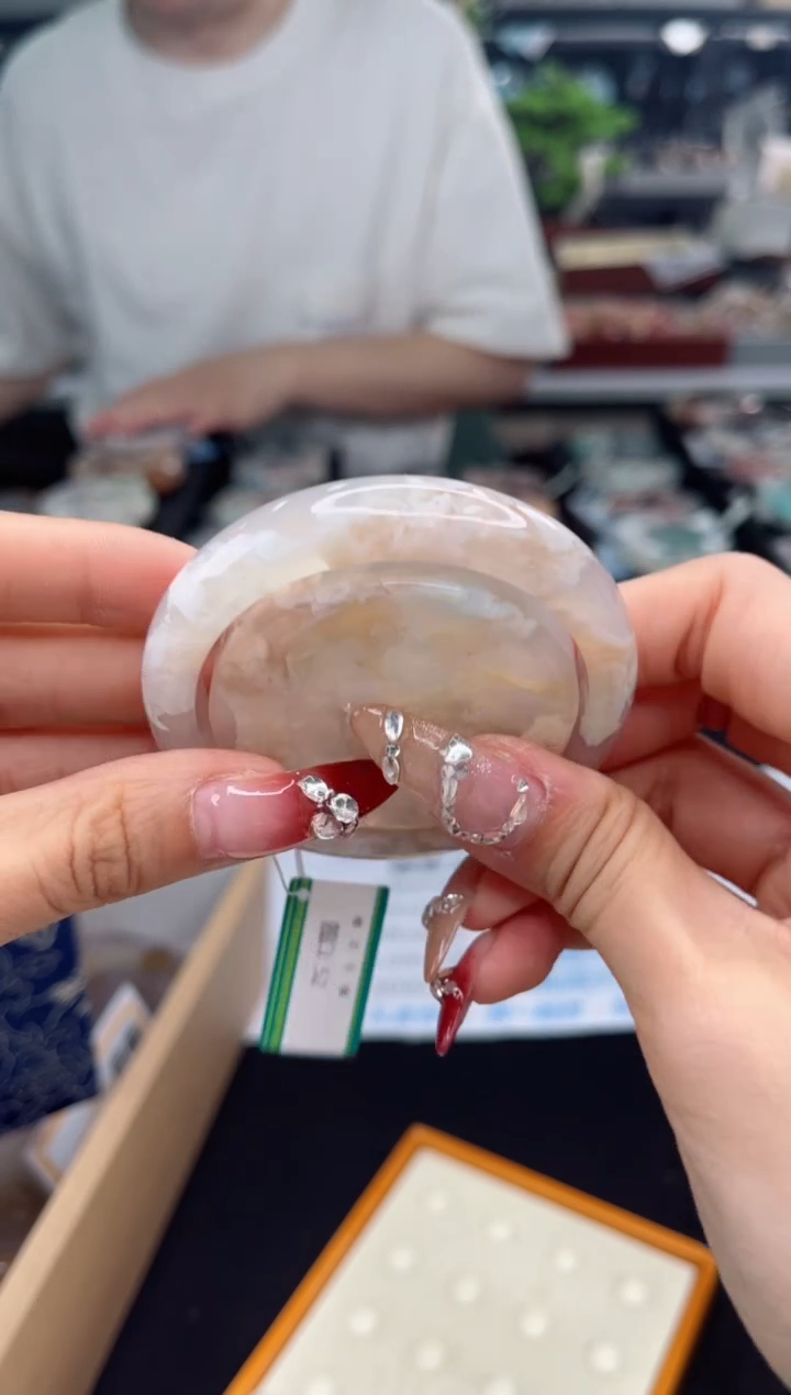 【闪购商品】石英质玉手镯未镶嵌52圈口（赠品镯心）3660153