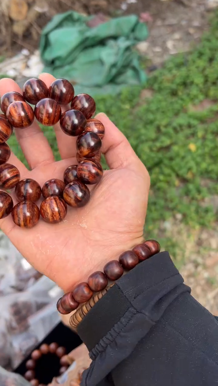 黄花梨/降香黄檀A012火山口2.0圆珠手串398多样性发一