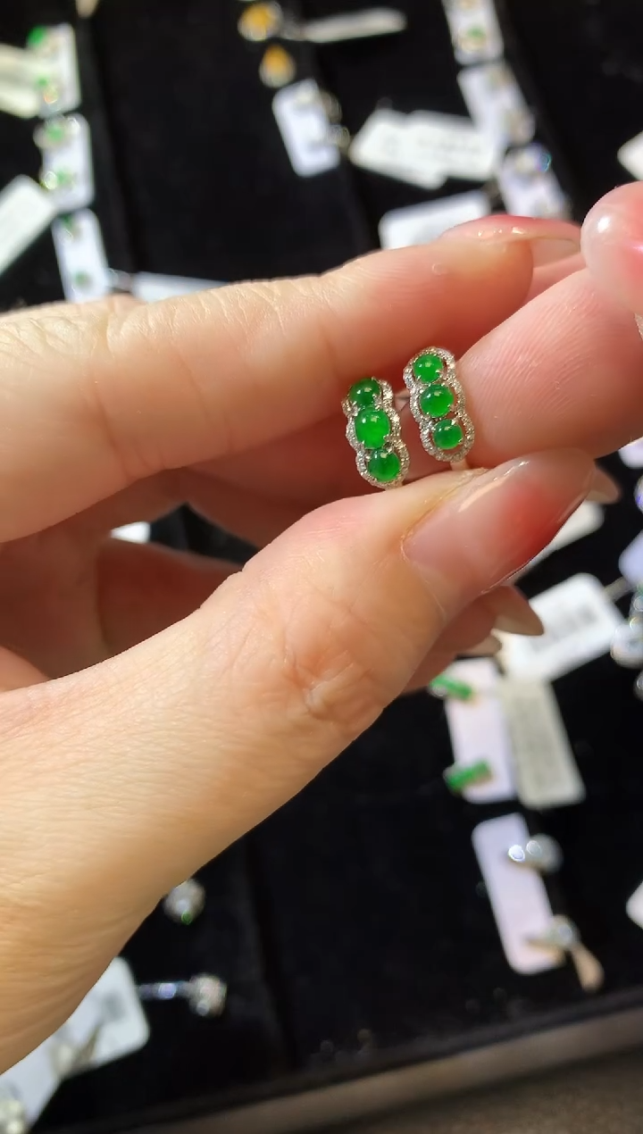 【闪购商品】翡翠耳饰18K金镶嵌A138 多样性发货一件