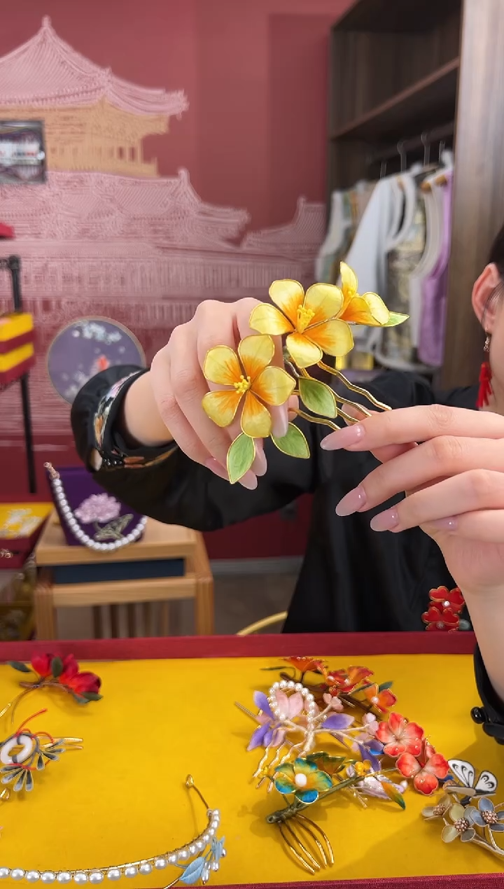 【闪购商品】刺绣非遗绒花（发饰）  