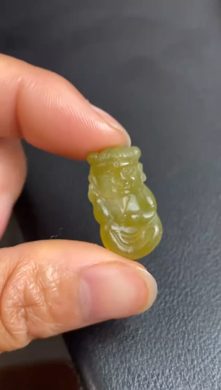 【闪购商品】定制翡翠未镶嵌翡翠毛货~