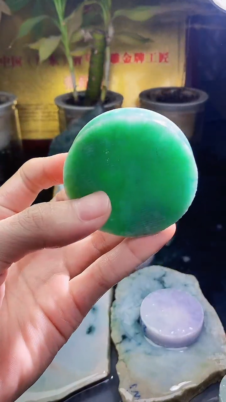 未镶嵌挂件翡翠小雨37