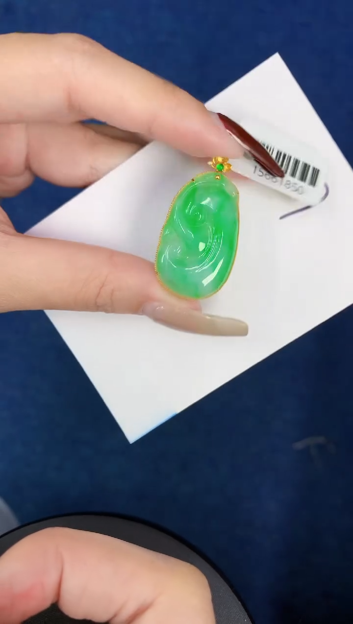 【闪购商品】翡翠颈饰18K金镶嵌0000000000