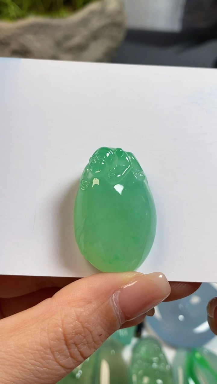 【闪购商品】翡翠颈饰未镶嵌翡翠福瓜吊坠