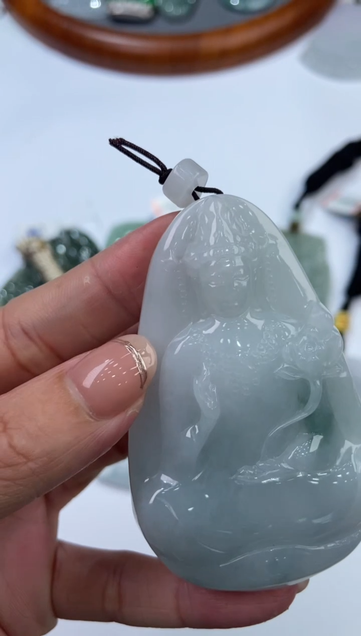 【闪购商品】翡翠未镶嵌挂件282771  