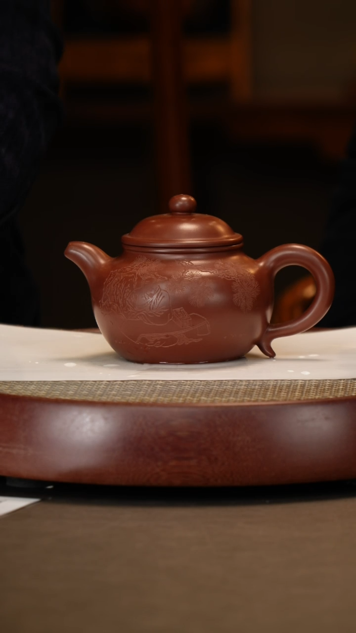 【闪购商品】紫砂茶壶【刘华良】龙血砂 莲子 480cc