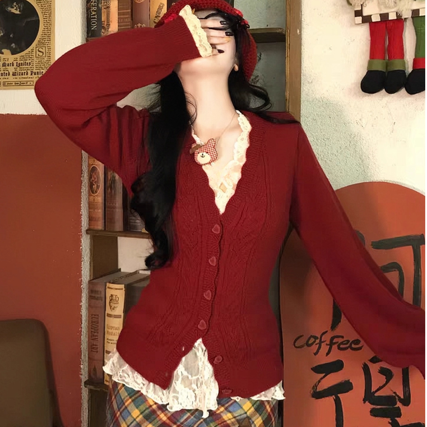 大码圣诞氛围战袍红色钩花针织开衫女秋冬季修身显瘦麻花上衣外套