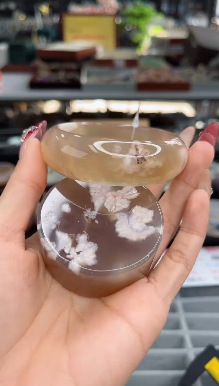 【闪购商品】石英质玉手镯未镶嵌54圈口（赠品镯心）3600033