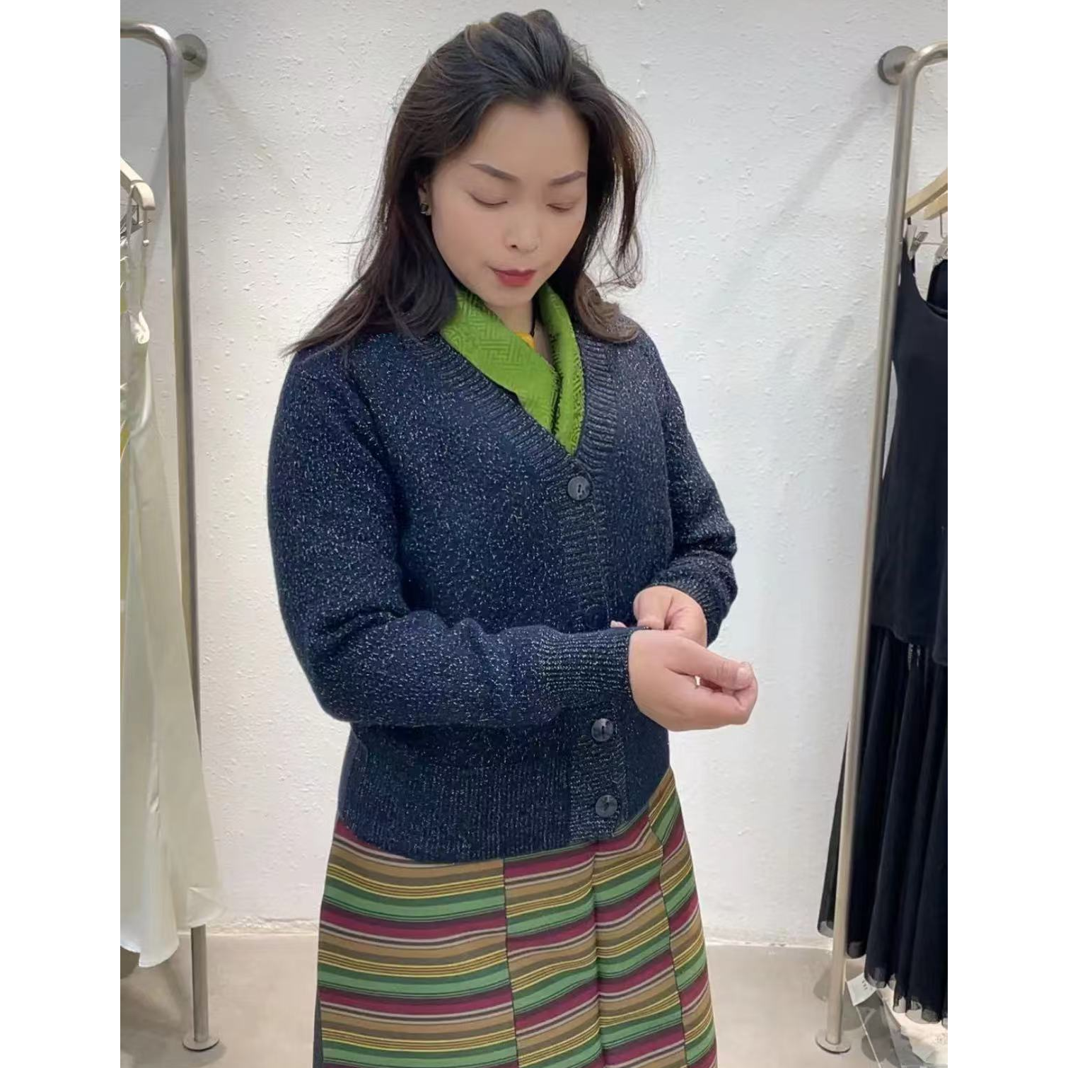 新款毛衣外套亮片民族风时尚休闲女士网红复古针织