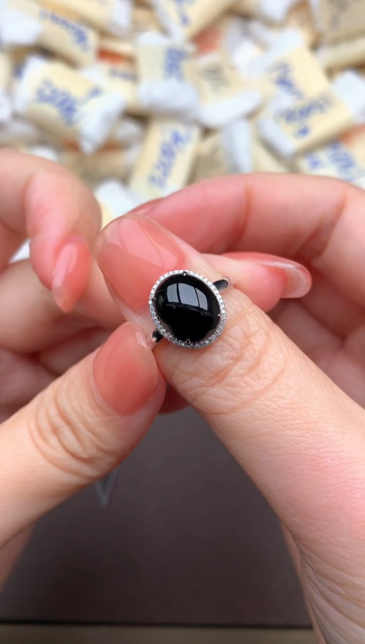 【闪购商品】翡翠挂件18K金镶嵌一