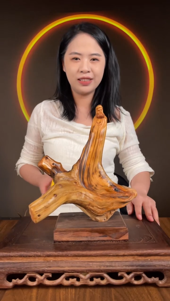 【闪购商品】柏木（崖柏）手工摆件,先抢先得!