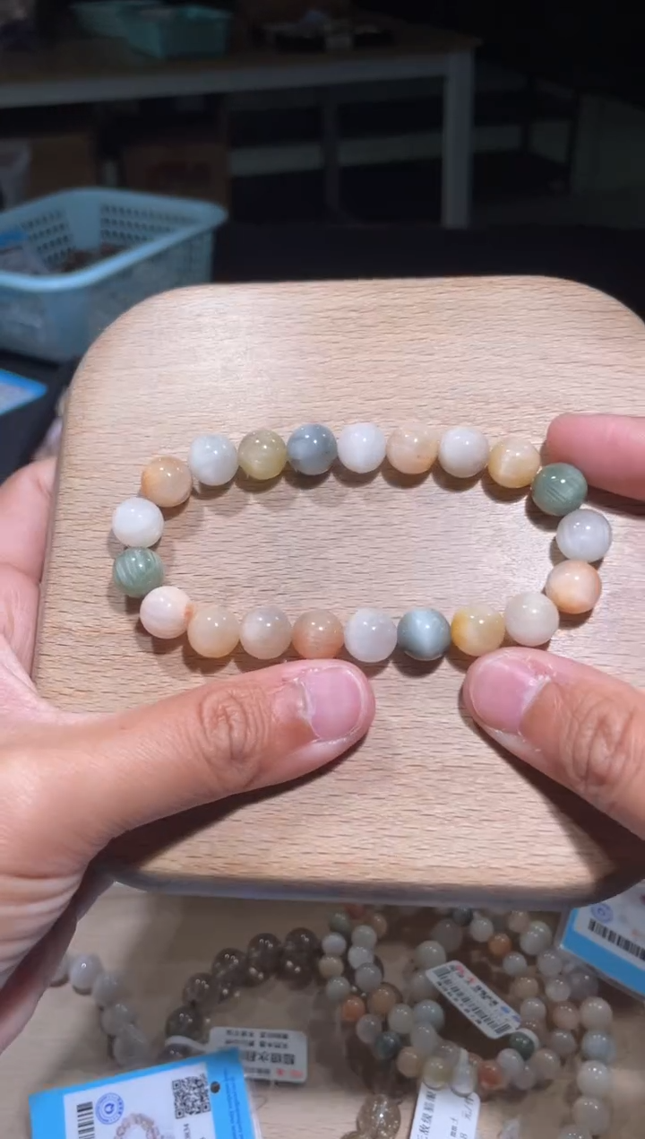 【闪购商品】水晶手链未镶嵌106号多样性发货一K 9+