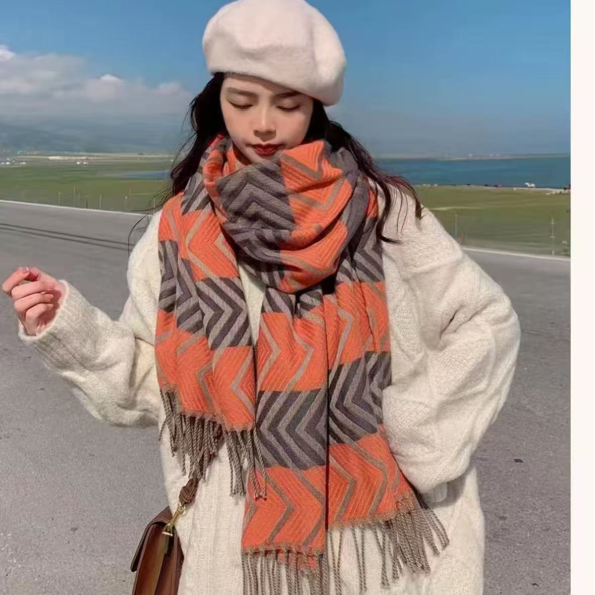 R16 桔红色 围巾女秋冬季 保暖披肩两用百搭围脖加厚{无礼盒}