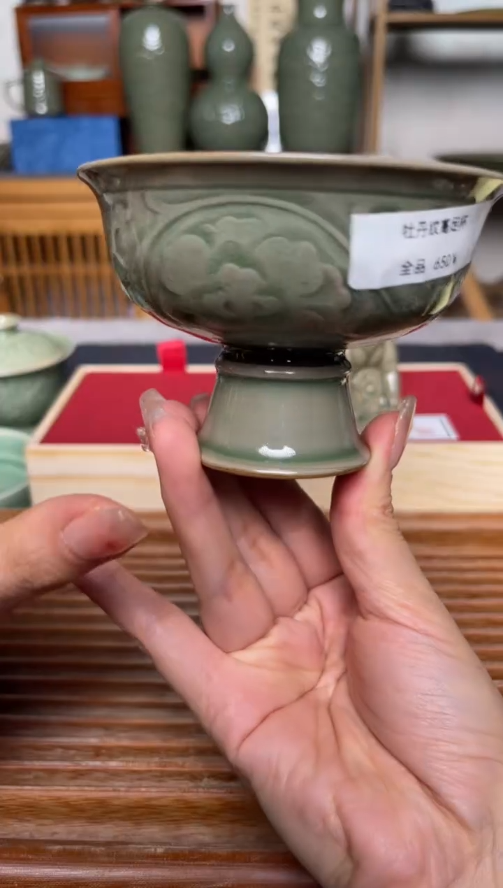 【闪购商品】其他王晓娜 纯手工秘色笔洗牡丹高足杯