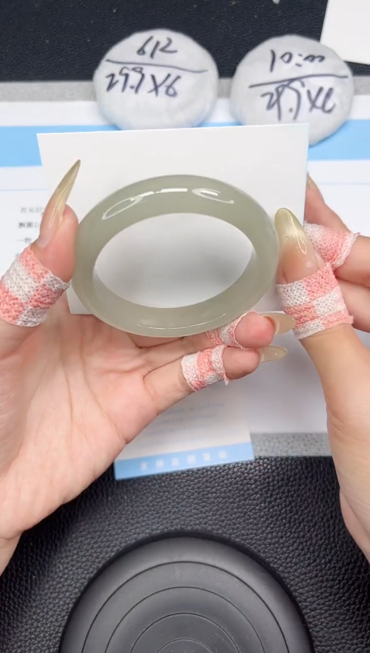 石英质玉手镯未镶嵌200-54.2