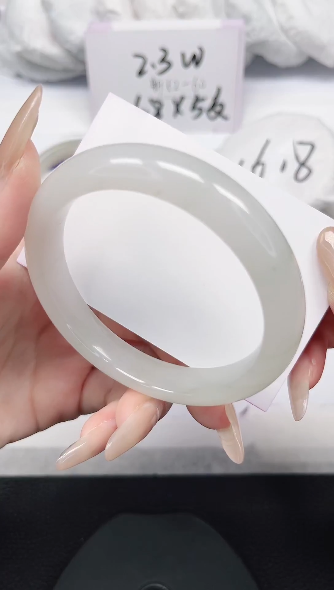 未镶嵌手镯石英岩玉126-60/61