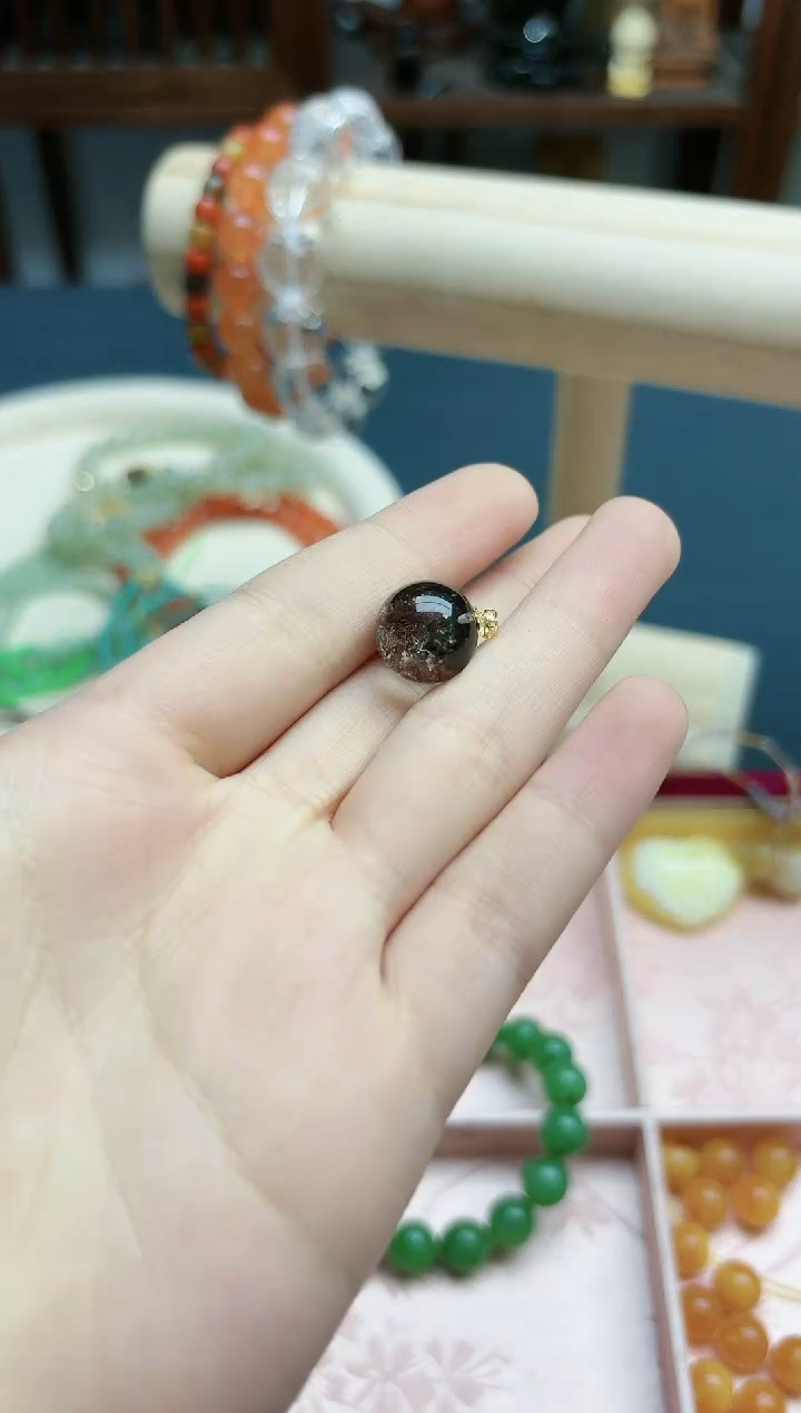 【闪购商品】水晶吊坠18K金镶嵌18k金幽灵水晶吊坠*1 LP赠链