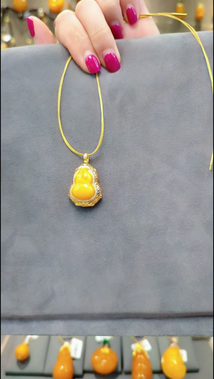 银S925镀金镶嵌颈饰蜜蜡﹣C169蜜蜡吊坠赠项圈