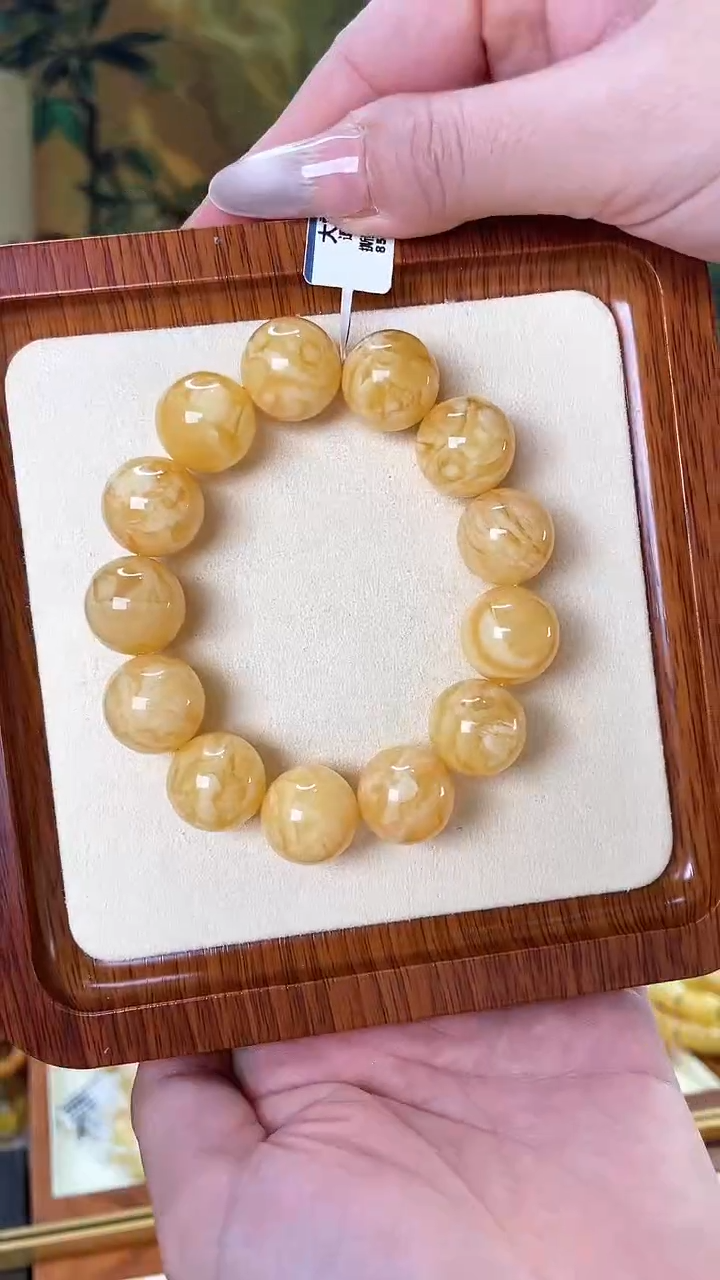 【闪购商品】蜜蜡裸石未镶嵌手串