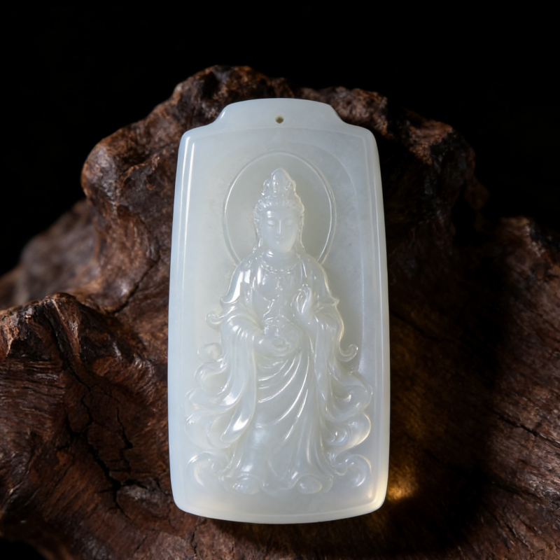 lot93 和田玉白玉观音玉牌/QG51222-184367 保利山东